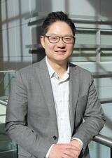 Dr. Justin Chun